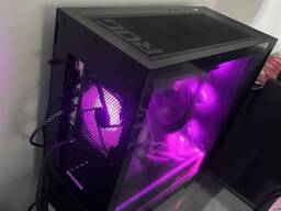 אסוס ROG G700TF Ultra 9 RTX 5080 64 ג'יגה-בייט זיכרון RAM (המומלץ ביותר)