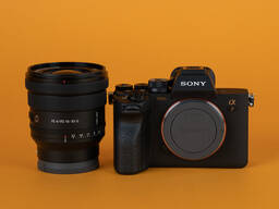 Sony a7 IV Mirrorless Camera Sony FE PZ 16-35mm