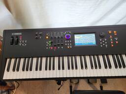 Yamaha MODX8 Plus/Roland JUPITER-4 49Key/Pioneer DJ DDJ-REV7 Serato DJ/Pioneer DJM-2000 N